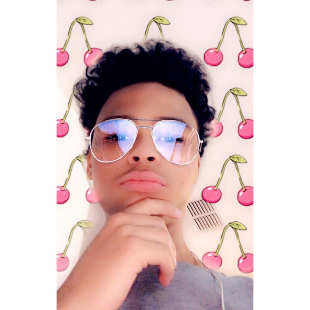 Meet your Posher, Terrell